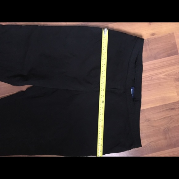 Basic Editions black cropped 3/4 length dress pants w/ pockets - Picture 3 of 5